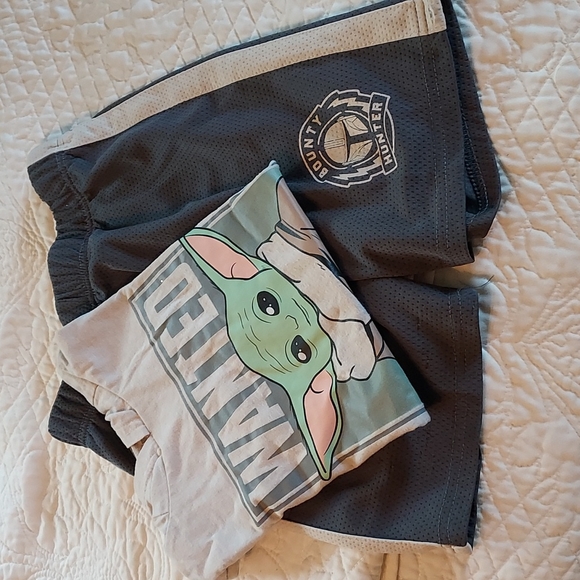 Star Wars Other - Yoda hoodie with ears! Set